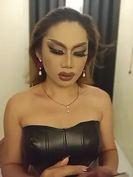 Snapshot of Victorias_DomWorld chatting on April 10, 2:06 am Victorias DomWorld online show from April 10, 2:06 am