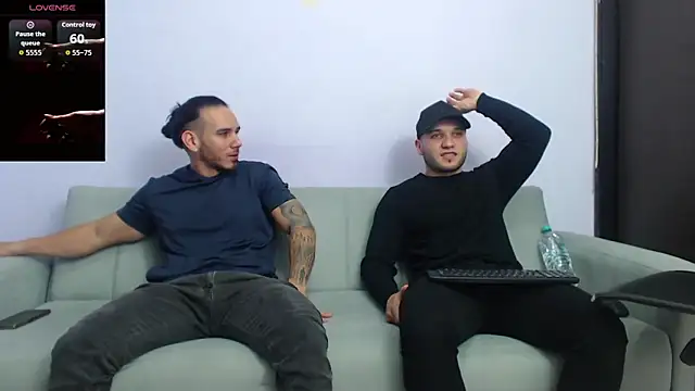 jhustin marcius online show from December 17, 10:05 pm