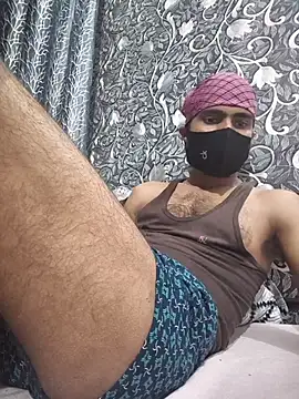 Snapshot of Rocko0309 chatting on February 10, 9:13 am Rocko0309 online show from February 10, 9:13 am