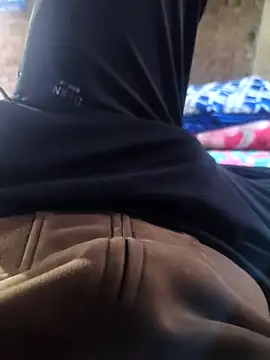 Snapshot of indian_nitin chatting on February 28, 12:28 pm indian nitin online show from February 28, 12:28 pm