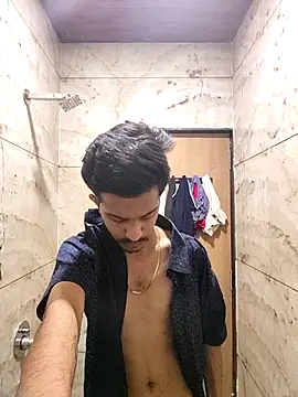 Snapshot of Sam03s chatting on February 25, 7:45 pm Sam03s online show from February 25, 7:45 pm