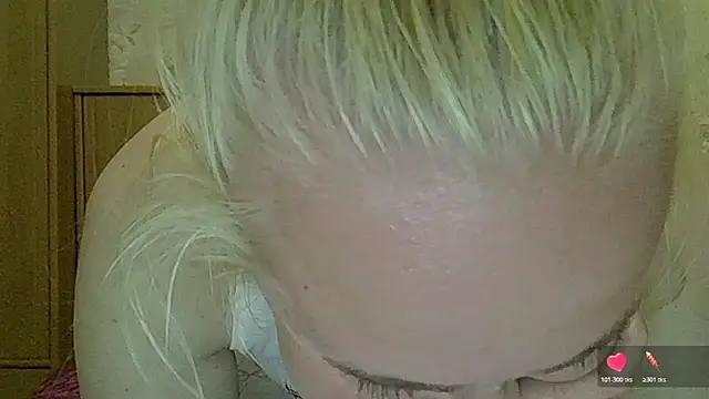 CurvyWild Lady30 online show from May 11, 7:55 pm