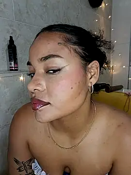 BrianaSweetxxx online show from March 24, 3:11 am