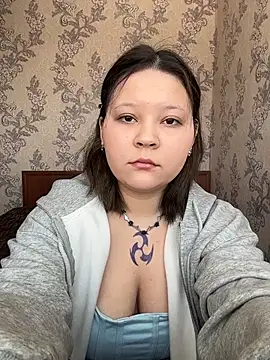 Snapshot of thecuteneighbour chatting on February 22, 9:08 am thecuteneighbour online show from February 22, 9:08 am