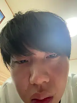 Snapshot of hibi0875 chatting on February 8, 3:04 pm hibi0875 online show from February 8, 3:04 pm