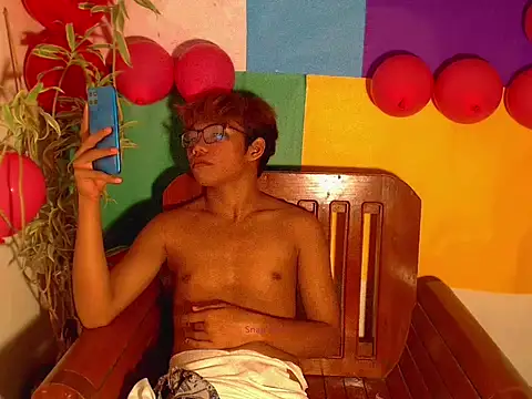 shopiaxox1 online show from February 16, 11:01 pm