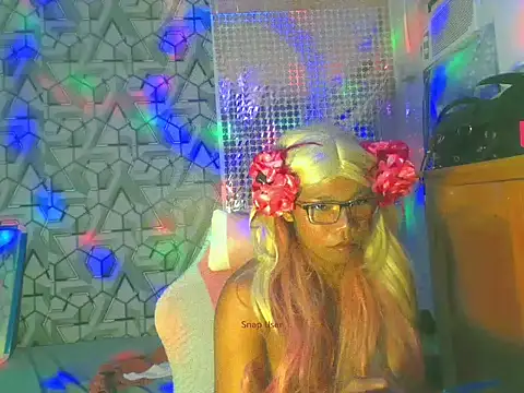 shopiaxox1 online show from February 18, 1:07 pm