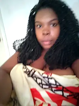 Snapshot of diablita48 chatting on February 9, 9:08 pm diablita48 online show from February 9, 9:08 pm