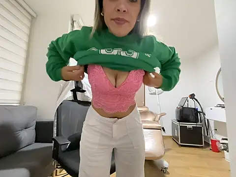 Encantadora Eva online show from February 16, 1:24 am