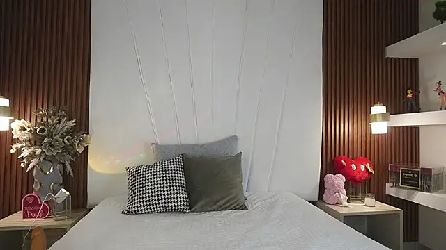 Snapshot of ZoeFantasyx chatting on February 17, 7:20 pm ZoeFantasyx online show from February 17, 7:20 pm