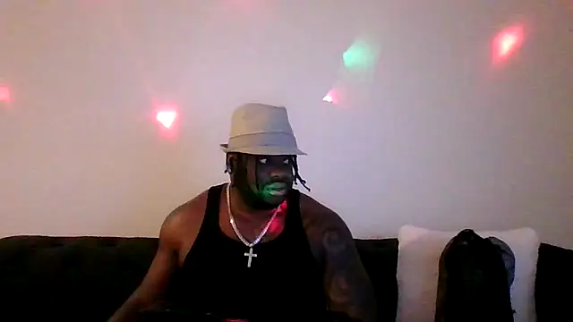 darkstallion7 online show from March 3, 4:51 am