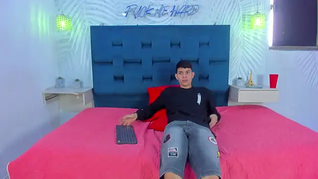 Adventurous Boys online show from February 20, 6:08 pm