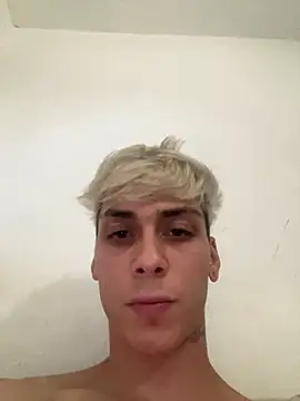 Snapshot of Babyfacenik chatting on March 2, 2:57 pm Babyfacenik online show from March 2, 2:57 pm