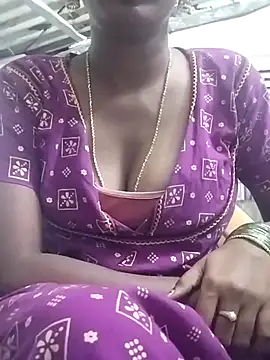 Snapshot of telugusailaja chatting on February 12, 5:30 pm telugusailaja online show from February 12, 5:30 pm