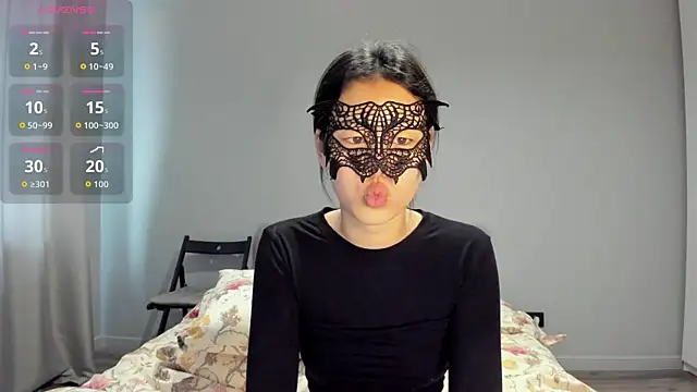 HelenBlazeTrt online show from May 19, 2:07 am