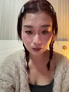 Snapshot of A-cola chatting on February 11, 8:52 am A-cola online show from February 11, 8:52 am