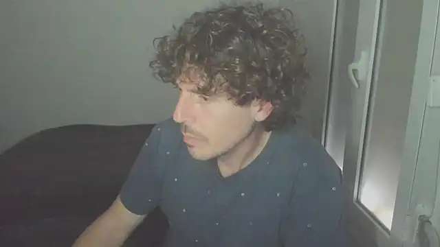 Snapshot of joaquin420_hot chatting on February 12, 4:24 pm joaquin420 hot online show from February 12, 4:24 pm