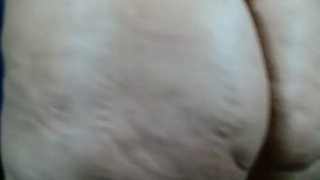 Snapshot of Sweet-Bella17 chatting on April 29, 9:21 pm Sweet-Bella17 online show from April 29, 9:21 pm