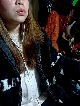 Snapshot of yun_2006 chatting on March 14, 10:21 am yun 2006 online show from March 14, 10:21 am