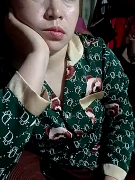 Snapshot of yun_2006 chatting on April 2, 1:47 am yun 2006 online show from April 2, 1:47 am