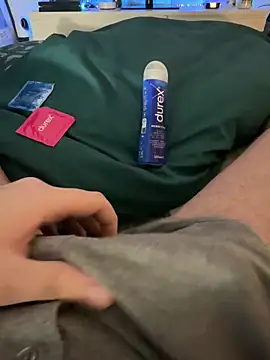 Thomascrtz online show from February 13, 11:45 pm