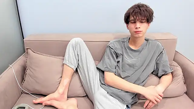 Ur NextDoor Boy online show from February 17, 6:47 pm