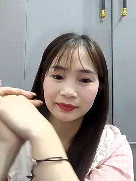 Snapshot of -Dumi- chatting on February 22, 9:57 pm -Dumi- online show from February 22, 9:57 pm