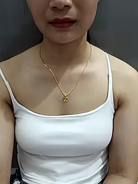 -Dumi- online show from April 16, 2:07 pm