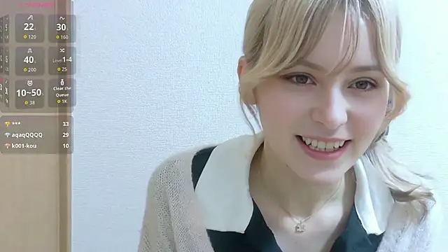 Snapshot of e_ri_ka93 chatting on June 22, 1:30 pm e ri ka93 online show from June 22, 1:30 pm