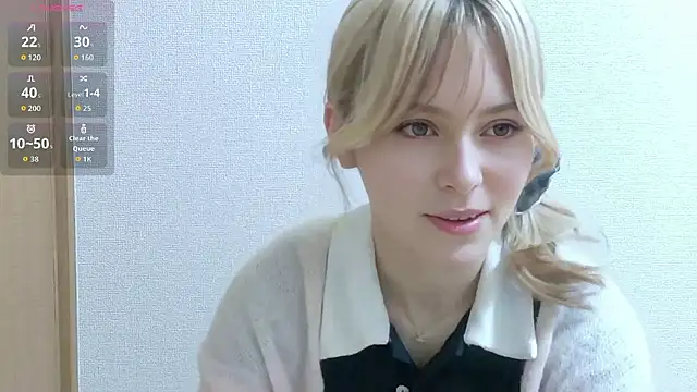 Snapshot of e_ri_ka93 chatting on June 24, 1:43 pm e ri ka93 online show from June 24, 1:43 pm