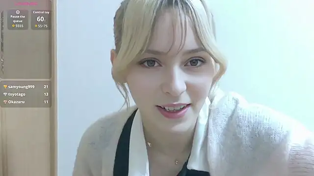Snapshot of e_ri_ka93 chatting on June 29, 11:54 am e ri ka93 online show from June 29, 11:54 am