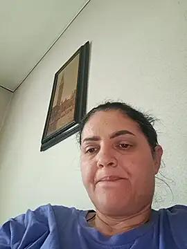 Snapshot of Sony28v chatting on February 21, 6:47 am Sony28v online show from February 21, 6:47 am