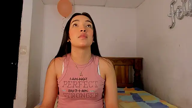 Snapshot of Scarlett_rossii chatting on February 27, 12:21 am Scarlett rossii online show from February 27, 12:21 am