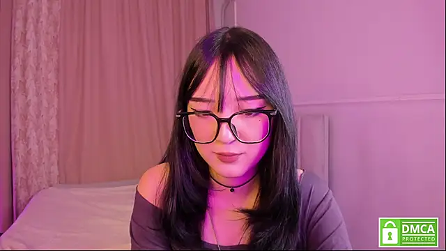 Snapshot of ariyastar chatting on February 22, 1:53 pm ariyastar online show from February 22, 1:53 pm