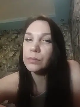 AlisaLowq online show from February 10, 1:59 pm