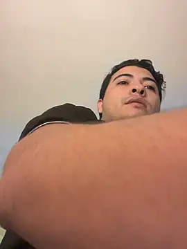 Snapshot of PeterParker99 chatting on February 9, 9:30 pm PeterParker99 online show from February 9, 9:30 pm