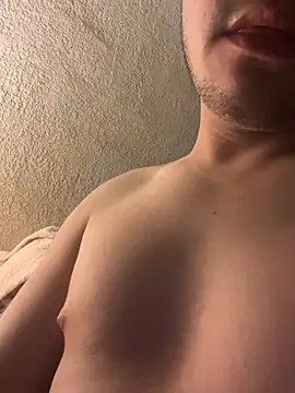 Snapshot of PeterParker99 chatting on February 16, 1:35 am PeterParker99 online show from February 16, 1:35 am