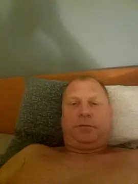 Demik71 online show from March 1, 9:50 pm