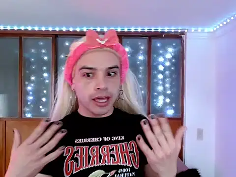 DanniHotBoy02 online show from February 27, 12:38 pm