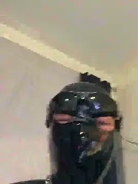 RubberGummi online show from April 15, 6:48 pm