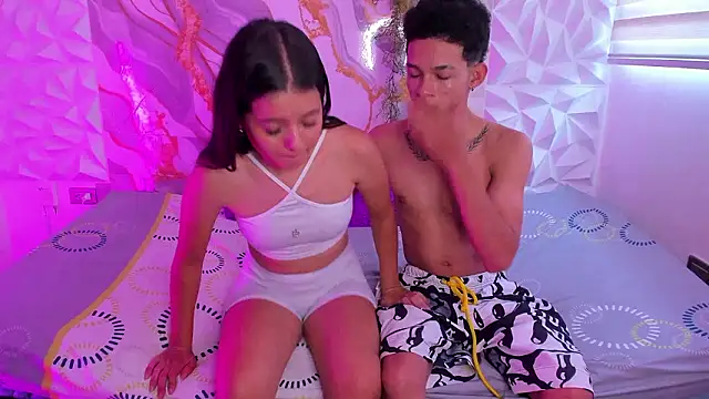 Snapshot of xqueen_of_pleasurex chatting on February 26, 7:13 pm xqueen of pleasurex online show from February 26, 7:13 pm