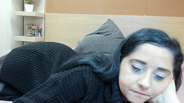 Snapshot of PinkyTwerkyX chatting on December 18, 2:34 pm PinkyTwerkyX online show from December 18, 2:34 pm