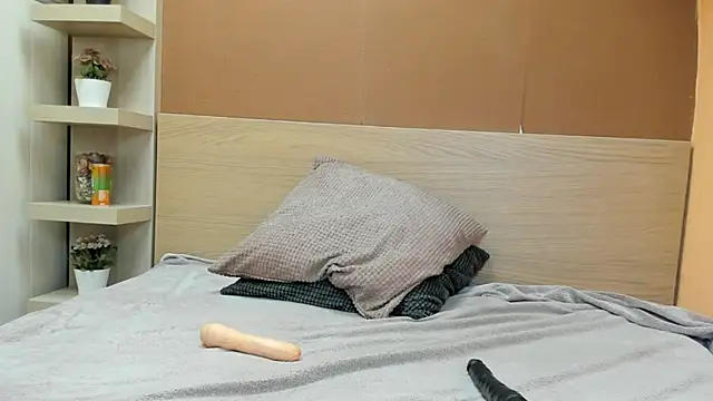 Snapshot of PinkyTwerkyX chatting on February 11, 1:38 pm PinkyTwerkyX online show from February 11, 1:38 pm