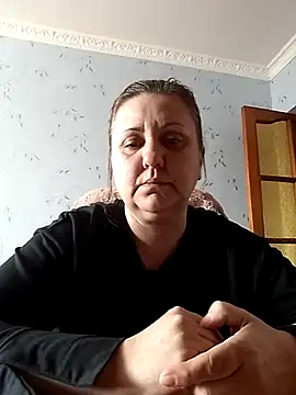 Snapshot of LockyCharm111 chatting on February 16, 1:51 pm LockyCharm111 online show from February 16, 1:51 pm