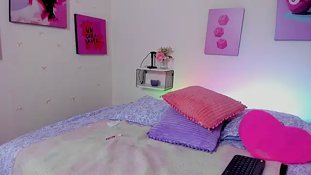 AnnyCotton online show from April 16, 9:39 pm