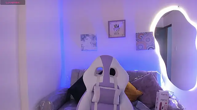 Afrodita rouss online show from February 19, 8:49 pm