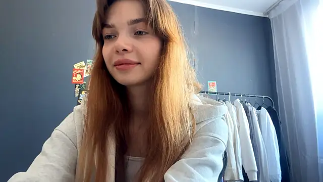 TaliaOgwynn online show from February 11, 9:03 am