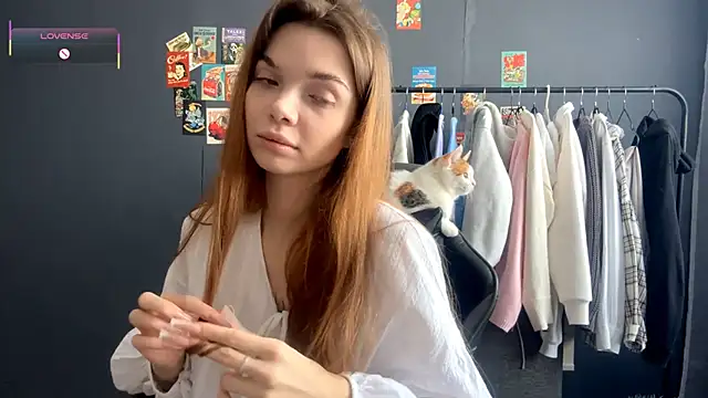 TaliaOgwynn online show from February 21, 9:10 am