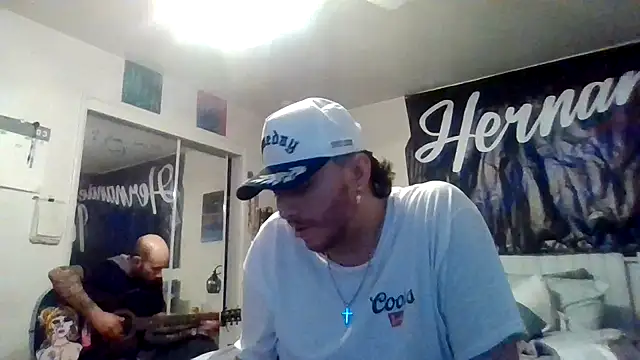 Tallhungandcloudy online show from March 17, 11:13 am