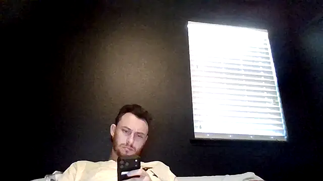 Tallhungandcloudy online show from June 27, 10:04 pm
